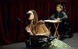 Valeria García: “Lo que siempre me ha interesado del teatro es el cuerpo en movimiento”