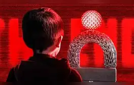 ¡No volverás a usar IA! Se rebela y comienza sangrienta purga en esta película de terror