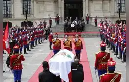 Boluarte y Congreso por los suelos y un fujimorismo influyente