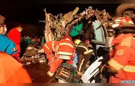 Accidente en Tacna: 9 fallecidos y 16 heridos tras choque de bus y camión en vía Costanera
