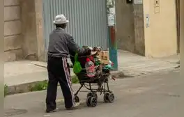 8 de cada 10 adultos mayores trabaja sin protección social