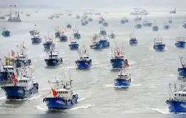 Denuncian que barcos extranjeros siguen entrando al mar peruano sin control
