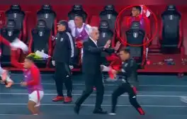 Grimaldo no celebró gol de Perú ante Uruguay: imágenes revelan que jugador no se inmutó tras agónico triunfo