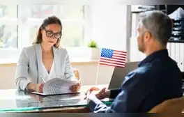 Atención, inmigrante: los 4 temas que no debes mencionar en tu entrevista si deseas obtener la visa americana 2024