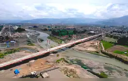 Un puente de más de 700 metros se levanta en Perú: será el segundo más largo del país sobre un majestuoso valle