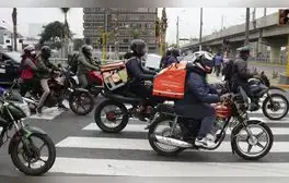 Estos son los 5 distritos de Lima que prohíben circular a dos personas en moto: multas van desde 1% de UIT