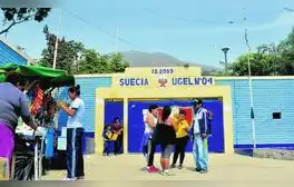 Desatan balacera en Comas frente a colegio de primaria: habría un fallecido en pleno estado de emergencia