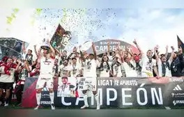 Universitario logra el bicampeonato en el año de su Centenario