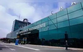 Huelga de controladores aéreos provoca retrasos en el Aeropuerto Jorge Chávez: pasajeros varados tras cancelación de vuelos