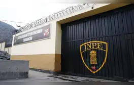 lr.pe