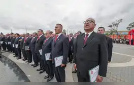 lr.pe