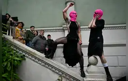 FEMEN y Pussy Riot. Foto: AFP.