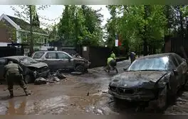 Chile activa alerta meteorológica por tormentas eléctricas y fuertes precipitaciones, abarcando siete regiones del país.
