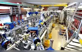 Un equipo de investigadores alemanes ha logrado producir 10 billones de nanodiamantes por disparo, usando un láser de gran potencia sobre plástico PET, abriendo nuevas vías para la tecnología.