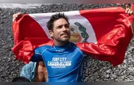 Piccolo Clemente campeón mundial de longboard ISA
