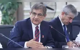 El ministro de Trabajo, Juan Sheput, destaca que se debe evaluar la magnitud del impacto climático.