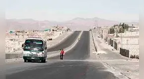 Contraloría cuestiona compra de maquinaria para vía Arequipa - La Joya