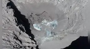 Impactantes imágenes de volcán Ubinas captadas por un dron en Moquegua