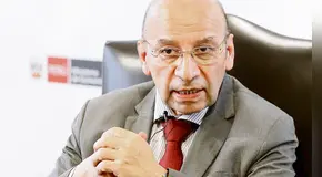 Kurt Burneo: “Sin expectativas positivas, salir de la recesión demorará mucho”