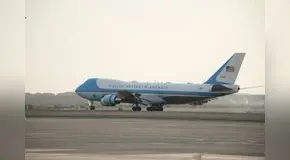 Air Force One, el 'indestructible' avión presidencial de EE. UU. que puede aguantar un ataque nuclear de sus enemigos