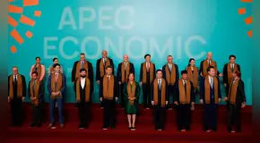 APEC exitosa, pero problemas internos siguen