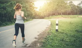 Mujer no sabía que estaba embarazada y da a luz tras correr 7 kilómetros