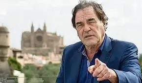 Cineasta Oliver Stone publica su autobiografía Cineasta Oliver Stone publica su autobiografía