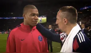 Mbappé estrena chimpunes que rinden homenaje a su compatriota Ribéry