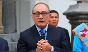 Ministro de Educación respalda que se ponga en stand by "Ley de esclavo juvenil" 