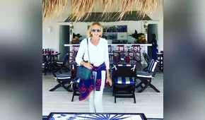 Laura Bozzo impacta con traje de baño en playa de México [FOTO]