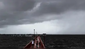 Afectado por huracán Dorian: “Mi casa suena como el océano” 