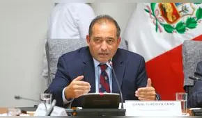 Daniel Córdova: Sería “ilógico” renunciar por salida de viceministro