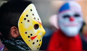 Chilenos salen a protestar con máscaras por Halloween [FOTOS] 