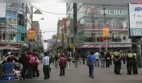 Banda roba más de 400 mil soles en galería comercial de La Victoria