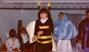 Madre disfraza a hija de 'abeja de Belén' en lugar de oveja y genera risas en las redes