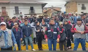 “Sur, aguanta; el norte se levanta”: cientos de ronderos de La Libertad parten hacia Lima “Sur, aguanta; el norte se levanta”: cientos de ronderos de La Libertad parten hacia Lima