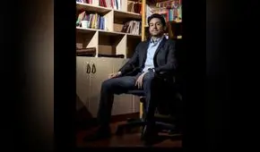 Docente arequipeño gana concurso nacional de ensayo sobre valores y lucha contra la corrupción 