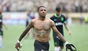 Alexi Gómez se pronuncia después de que su expareja lo denunció por violencia física y psicológica