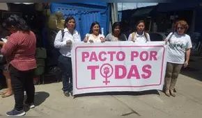 Moquegua: Candidatas al Congreso y comerciantes realizan plantón en rechazo a los feminicidios [VIDEO]