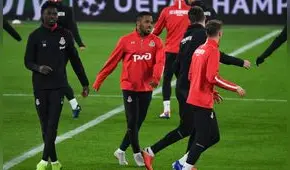 Jefferson Farfán seguirá en el Lokomotiv Moscú: amplió su contrato hasta fin de año