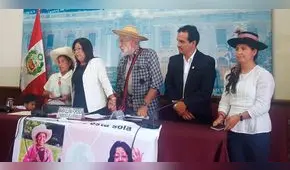 Máxima Acuña fue homenajeada en el Congreso por el FA