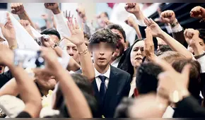 Federico Danton se inscribió en el APRA frente a ataúd de Alan García [VIDEO]