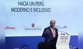 Ministro de Educación: "Existe un desencuentro entre la oferta y la demanda en la educación superior" 