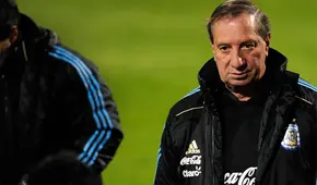 Carlos Salvador Bilardo dio positivo en coronavirus