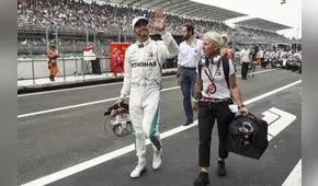 Hamilton quiere celebrar con tequila 