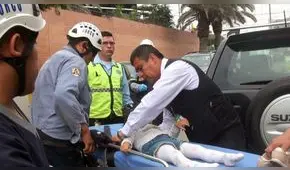 Rescatan a niña atrapada en ascensor y serenos la calman mostrándole videos de Peppa Pig