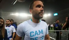 Sporting Cristal anuncia la salida de Renzo Revoredo