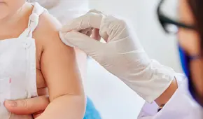 Estados Unidos aprueba el refuerzo contra la variante ómicron para menores de 5 años