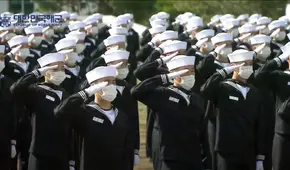 Park Bo Gum: filtran video del actor vestido de marinero cumpliendo su servicio militar