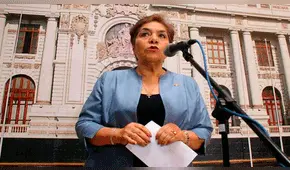Luz Salgado: multan y remolcan el carro de la excongresista por estacionar en zona prohibida [VIDEO]